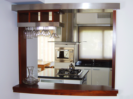 cocina conectada con comedor